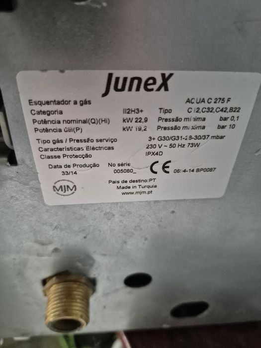 Esquentador Junex ventilado para reparar