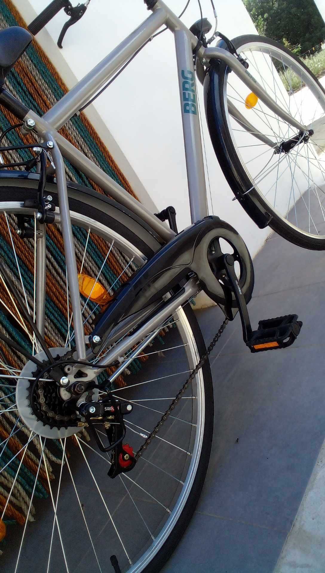 Bicicleta de Adulto, Berg Crosstwon Roda 28, 6v Cinza ( Nova )