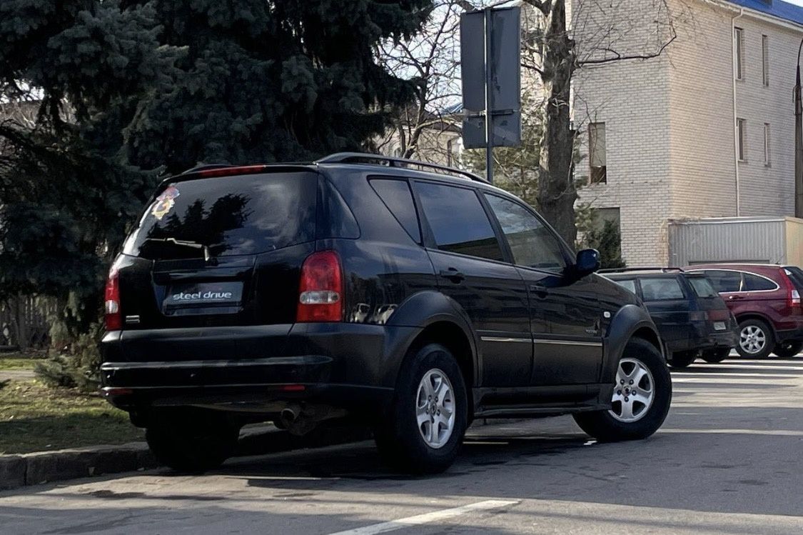 Авторазборка разборка  Ssang yong rexton Рекстон 2,7 дизель