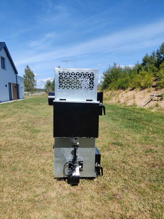 Dmuchawa warsztatowa, koza, piec na olej+drewno NG30 KW. Promocja
