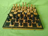 Шахматы, шахи КЛАССИЧЕСКИЕ - дерево бук, хорошее состояние, как НОВВЕ!