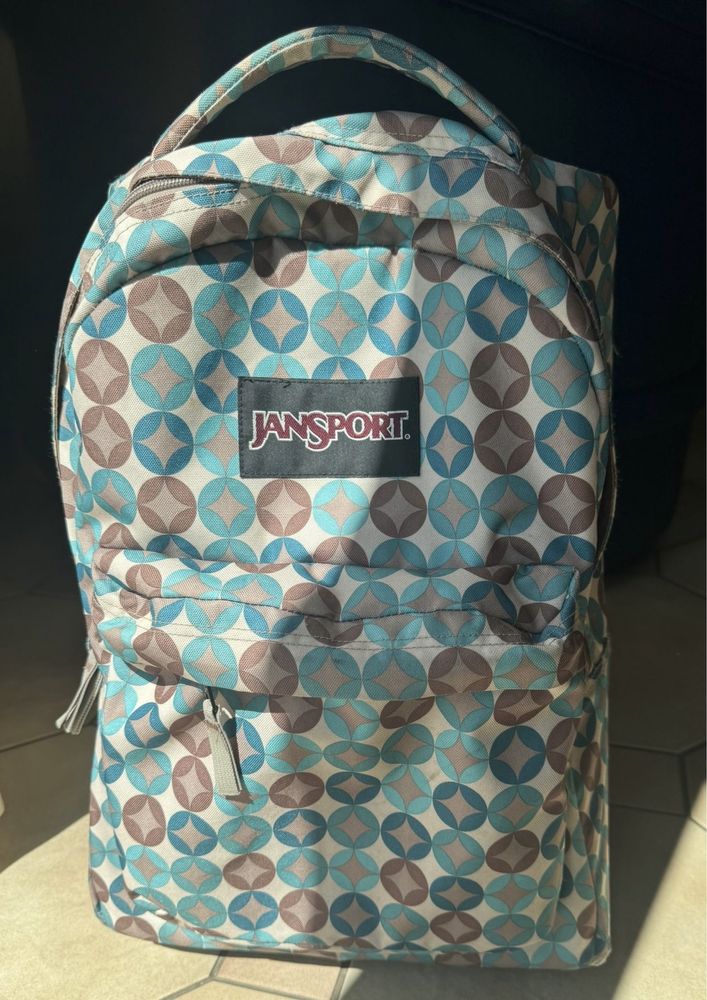 Jansport walizka plecak na kółkach