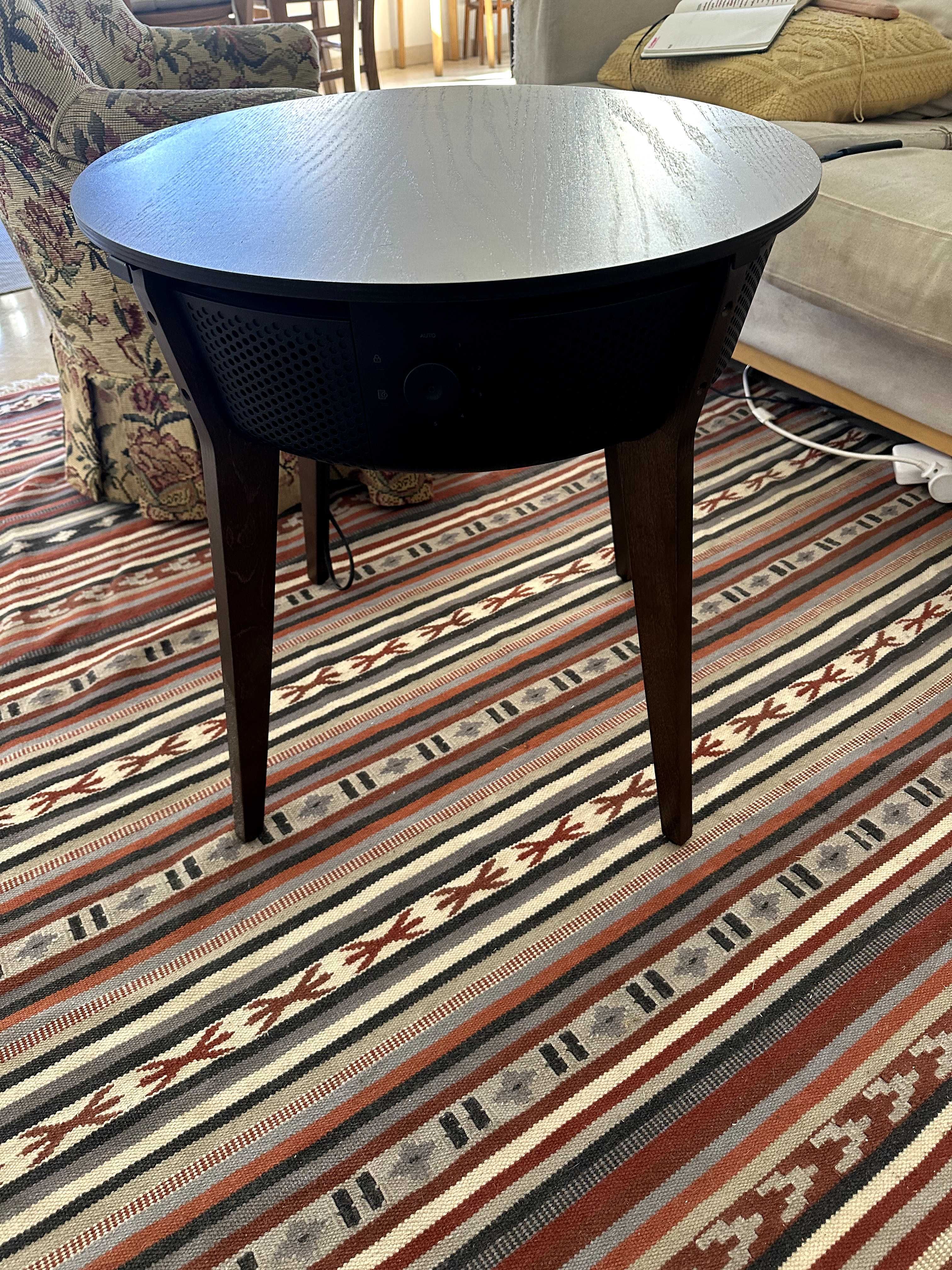 Mesa com purificador de ar Starkvind IKEA