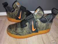 Nike X Carhartt WIP Air Force 1 Utility Low Camo size 48,5