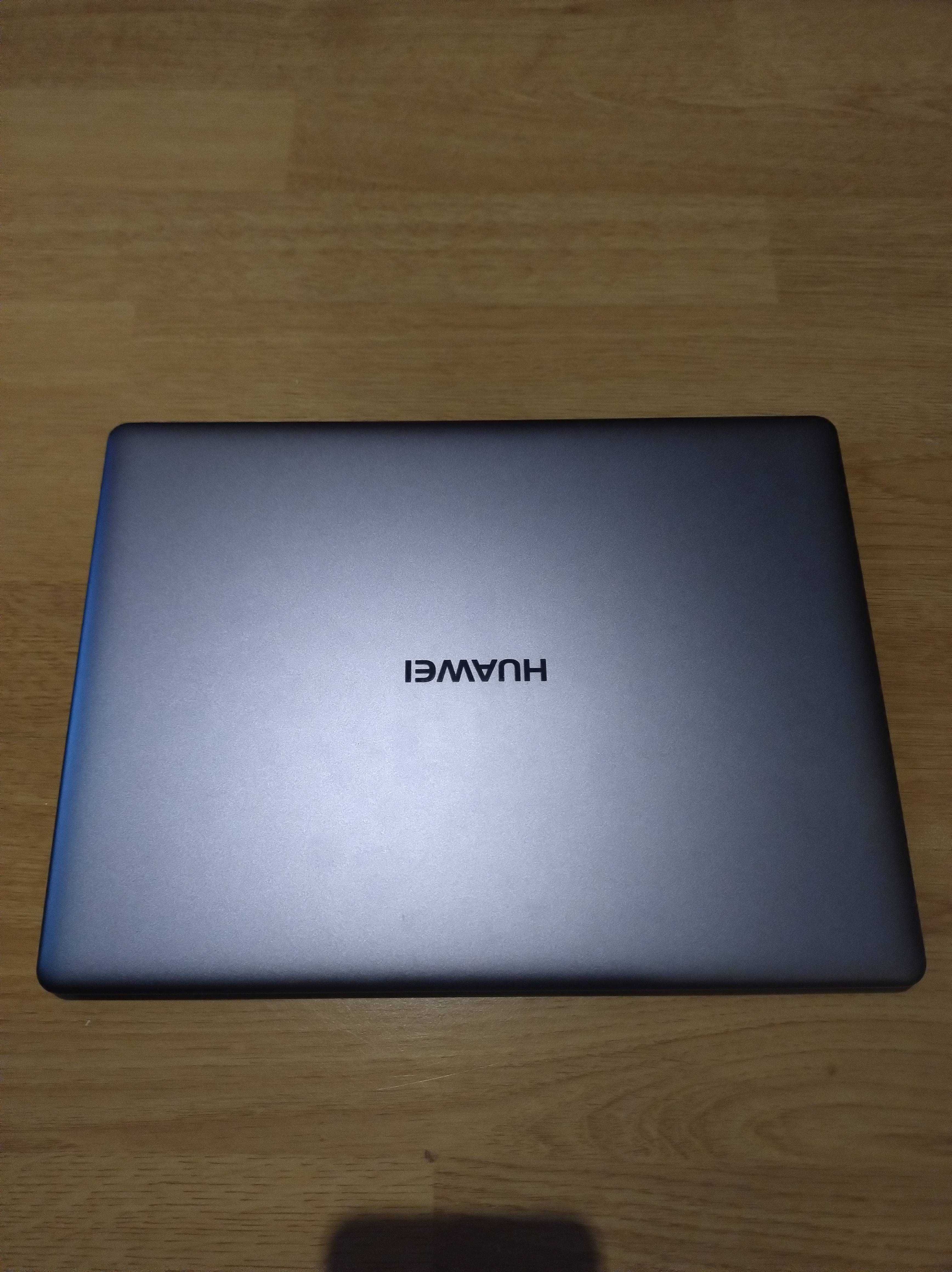 Ultrabook Huawei matebook X 13 cali