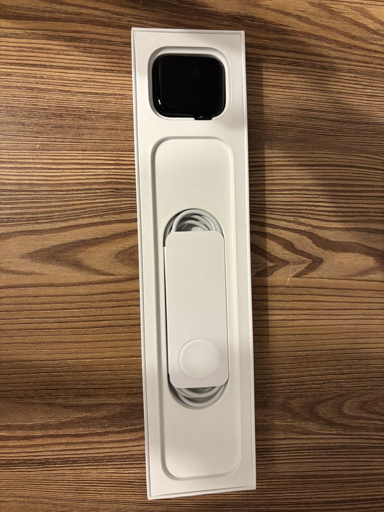 Apple Watch SE 2 gen 44mm