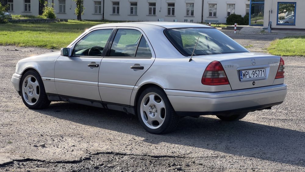 Mercedes-Benz C klasa 2.3 kompresor