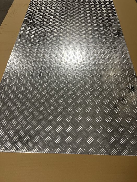 Blacha aluminiowa ryflowana  =1,2 mm