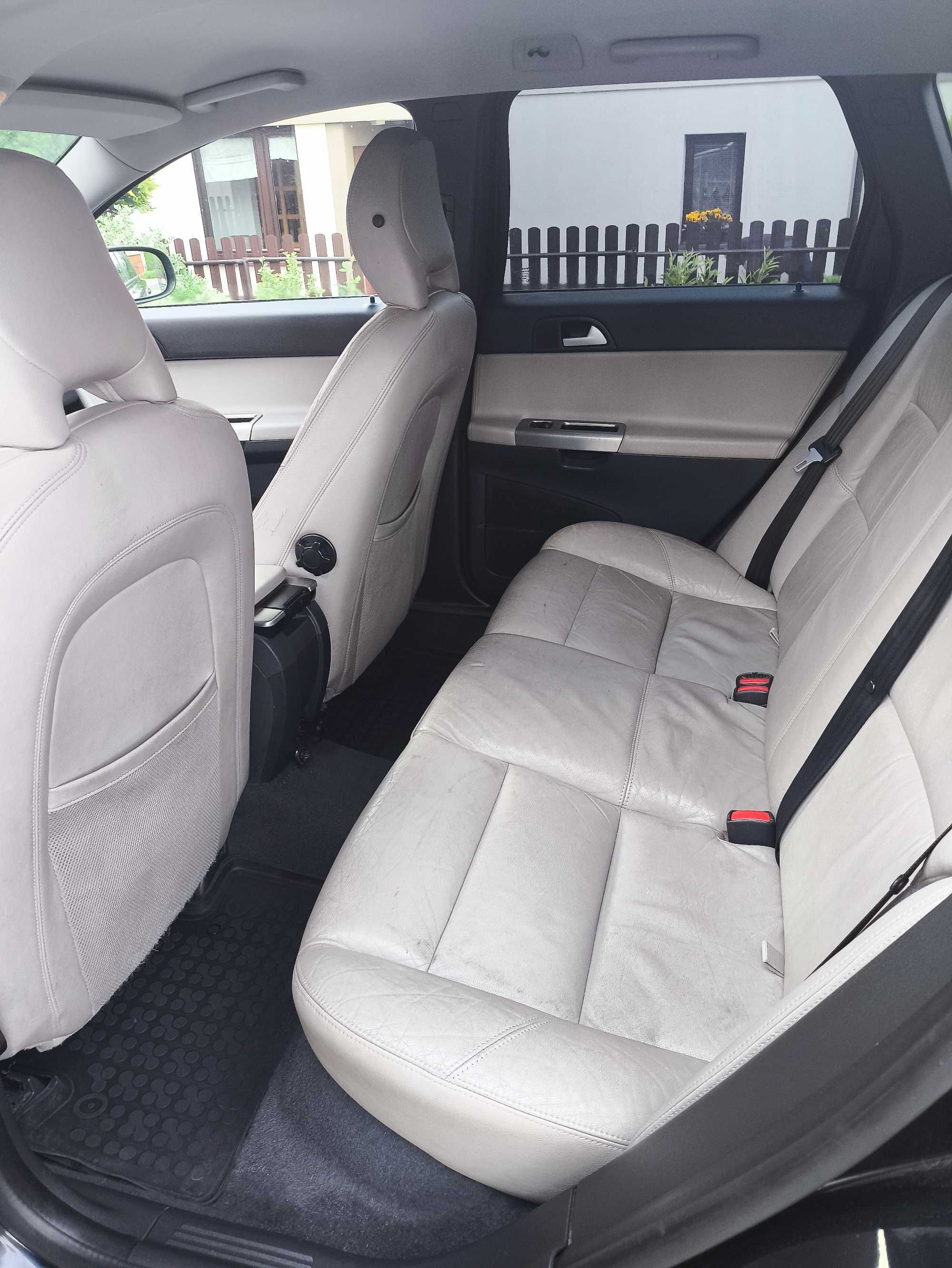 Volvo V50 2.4 D5 2008 rok