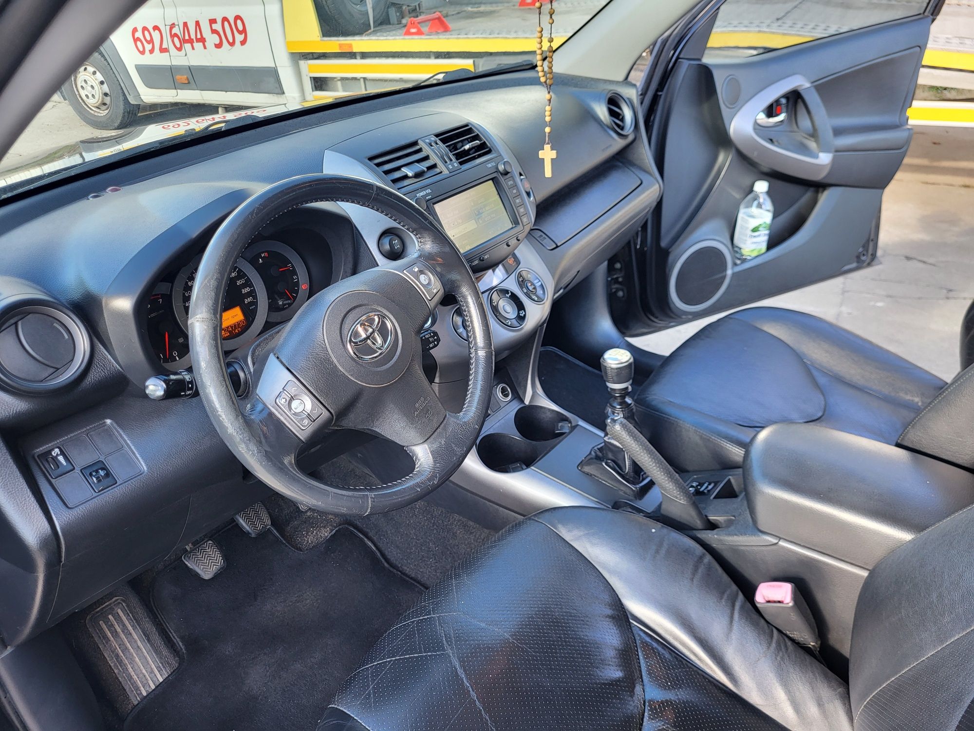 Rav 4 2.2 d-cat  .
