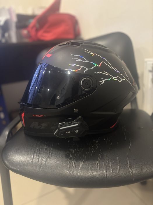 Шолом MT Helmets + гарнітура (за 800 грн) | Хороший стан