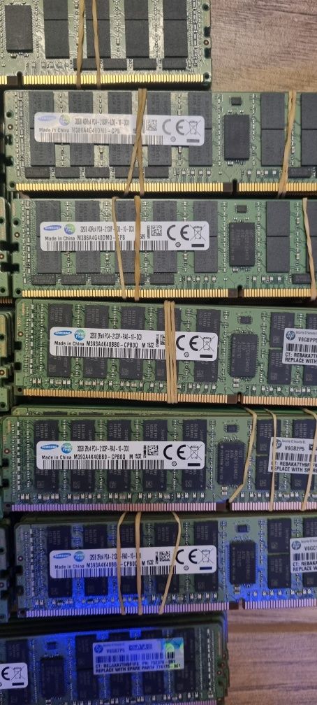 Pamięć serwerowa Samsung 32GB DDR4 ECC Registered (PC4-2133P)
