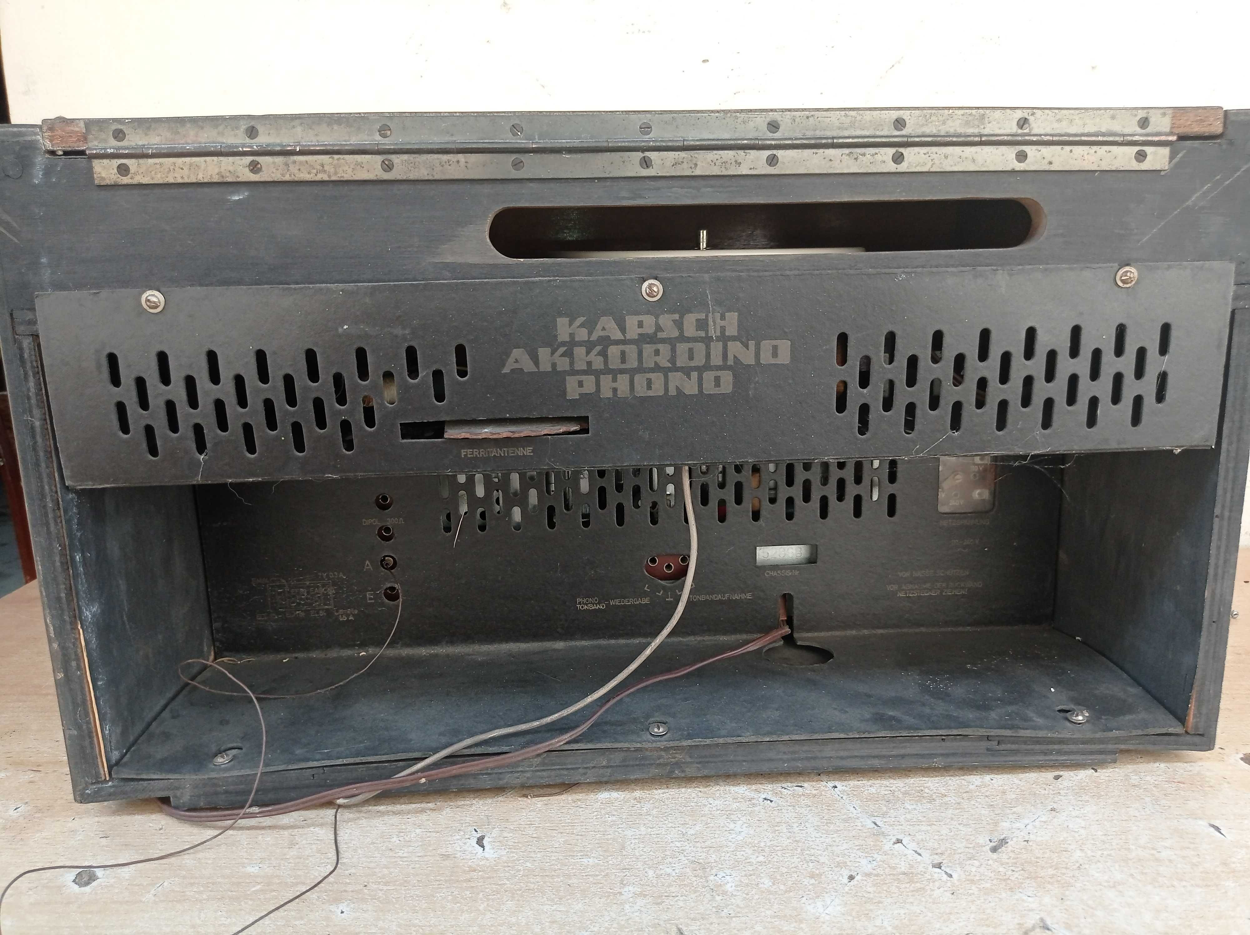 Akkordino Phono-Kapsch -1962 -GRA - stare radio