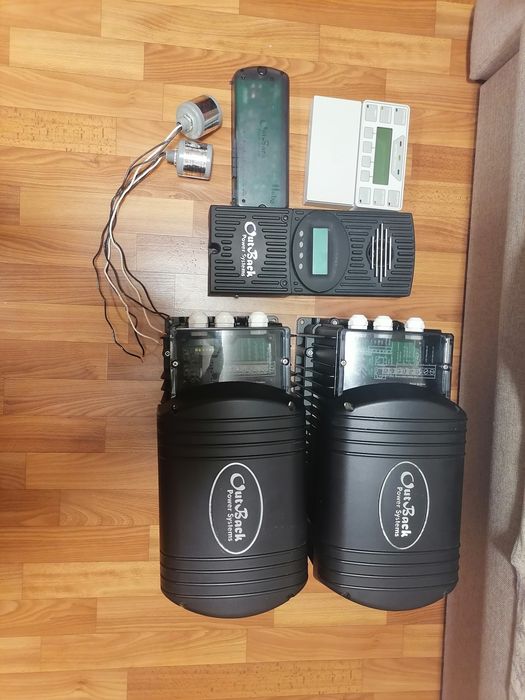 Outback инвертор бесперебойник солнечная станция