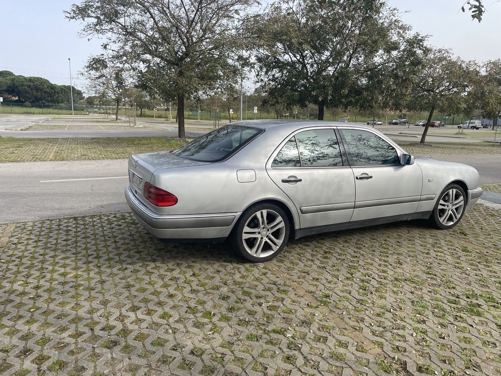 Mercedes classe E 220