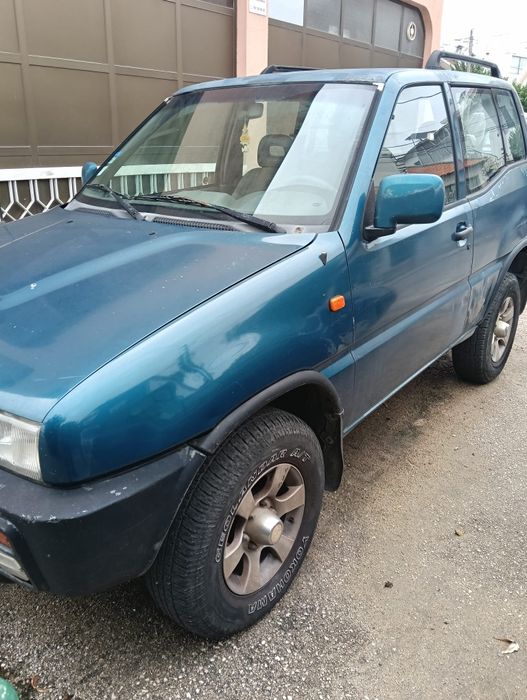Nissan Terrano ll 2.7 Td