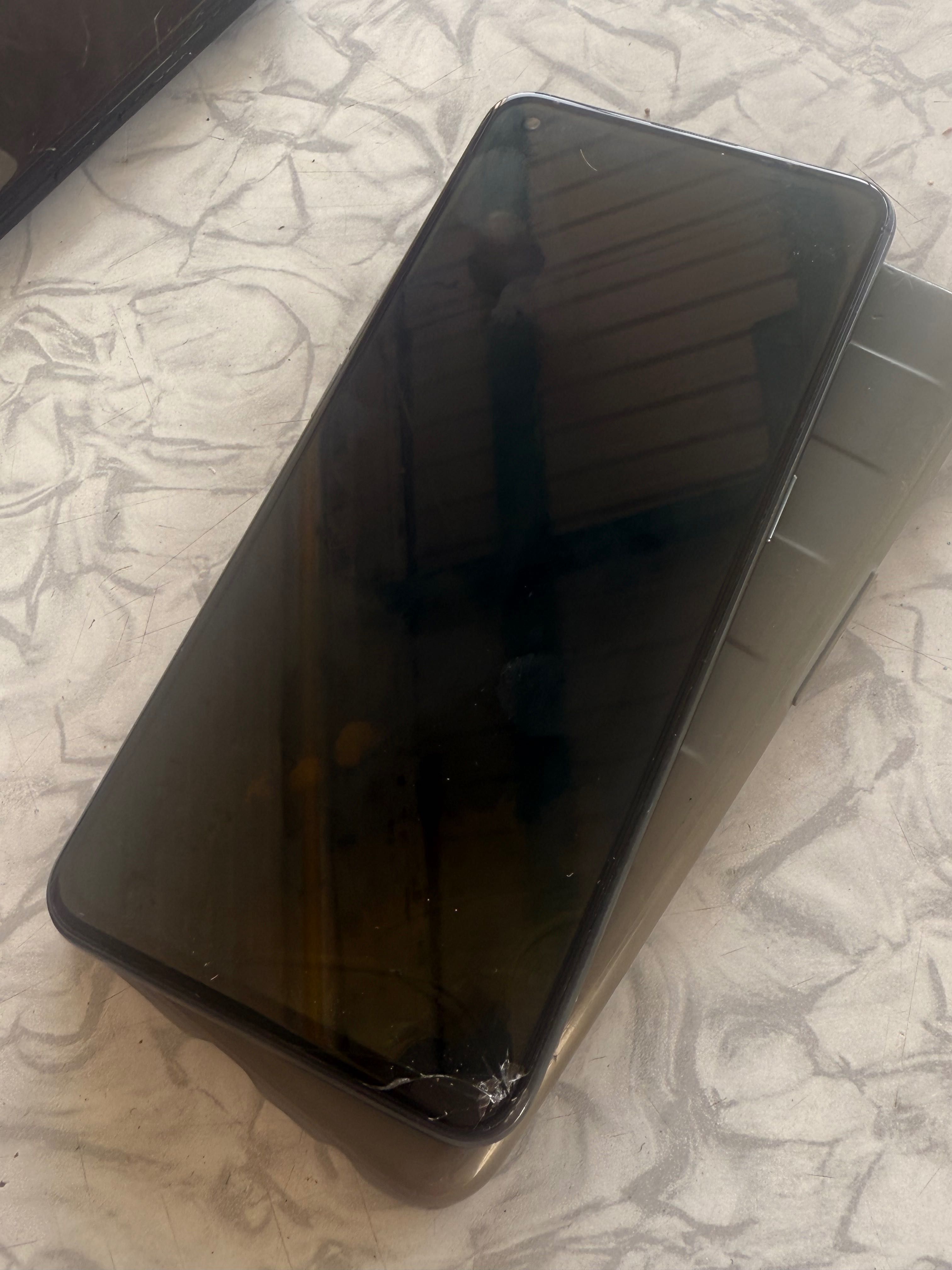 Realme master edition не працює