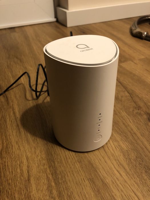 Router Alcatel HH71VM