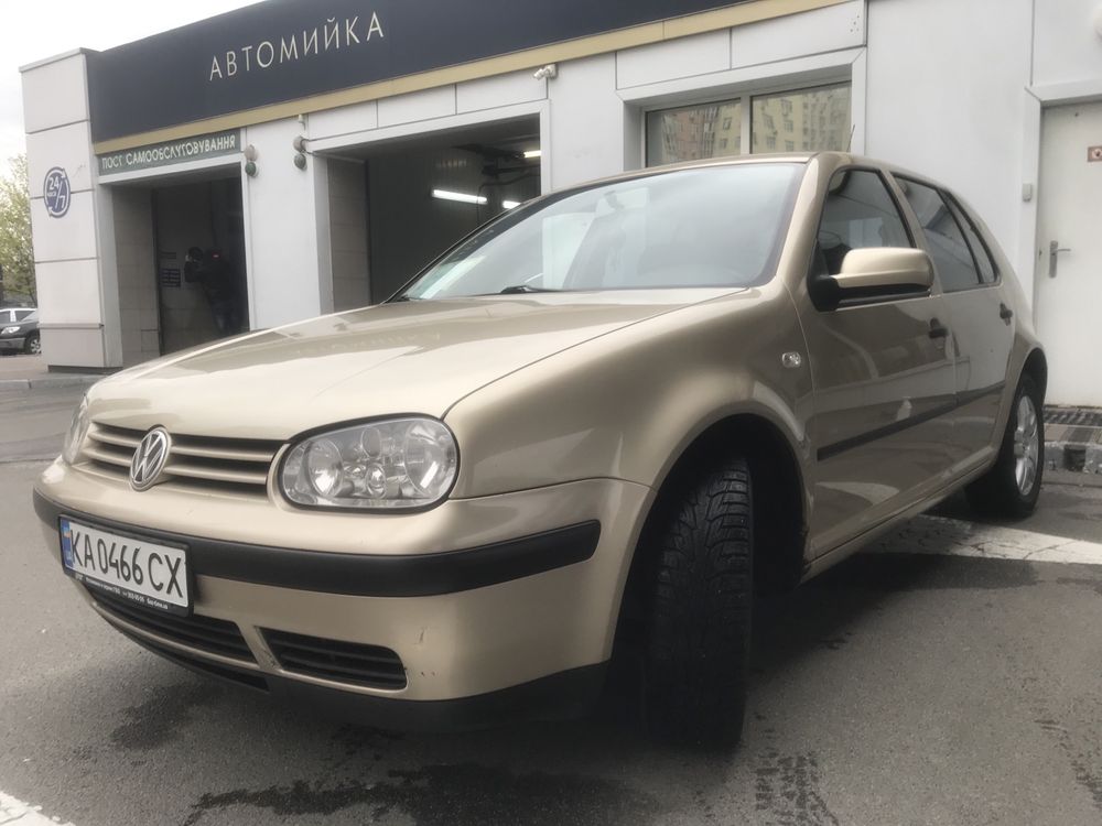 Продам Volkswagen GOLF 4
