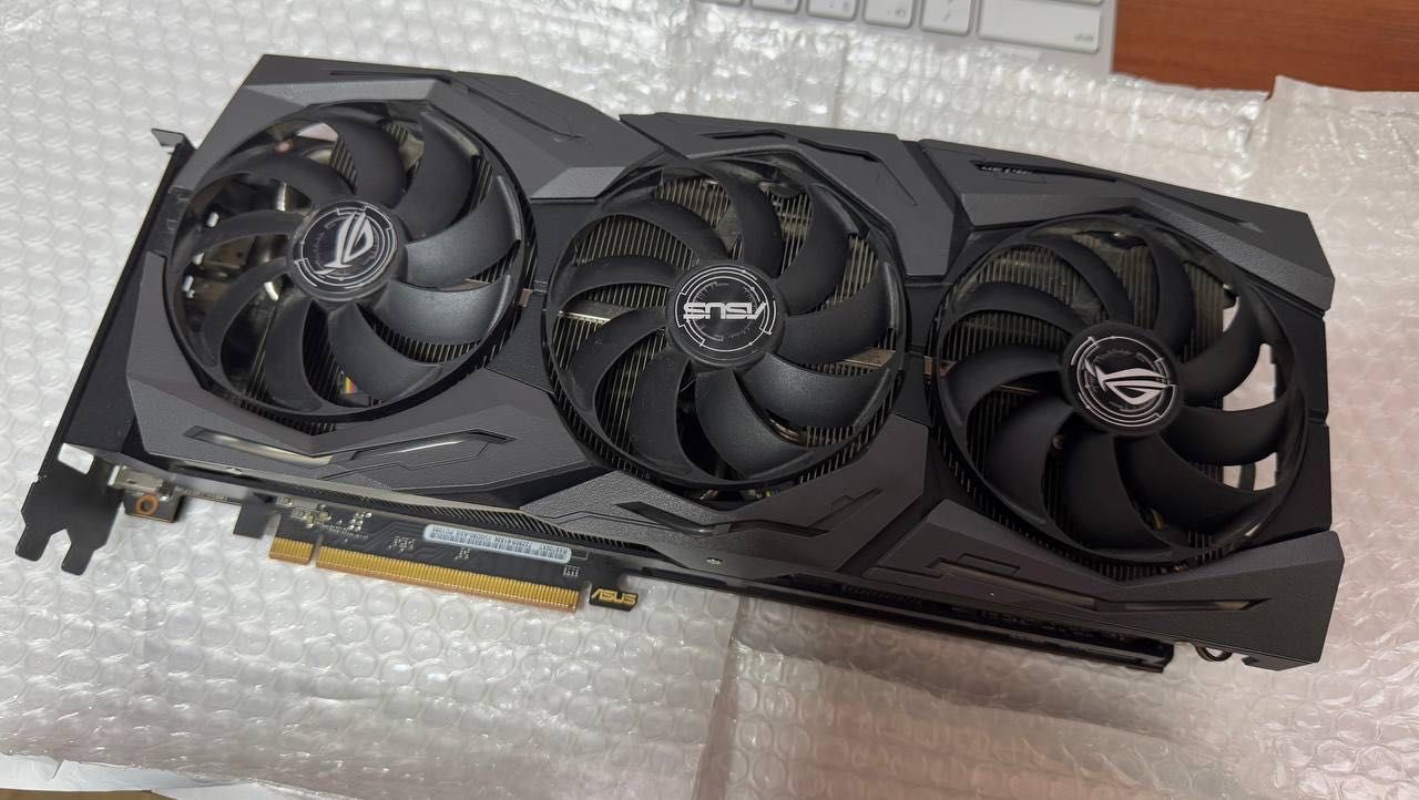 Відеокарта ASUS ROG Strix RX5700XT 8gb