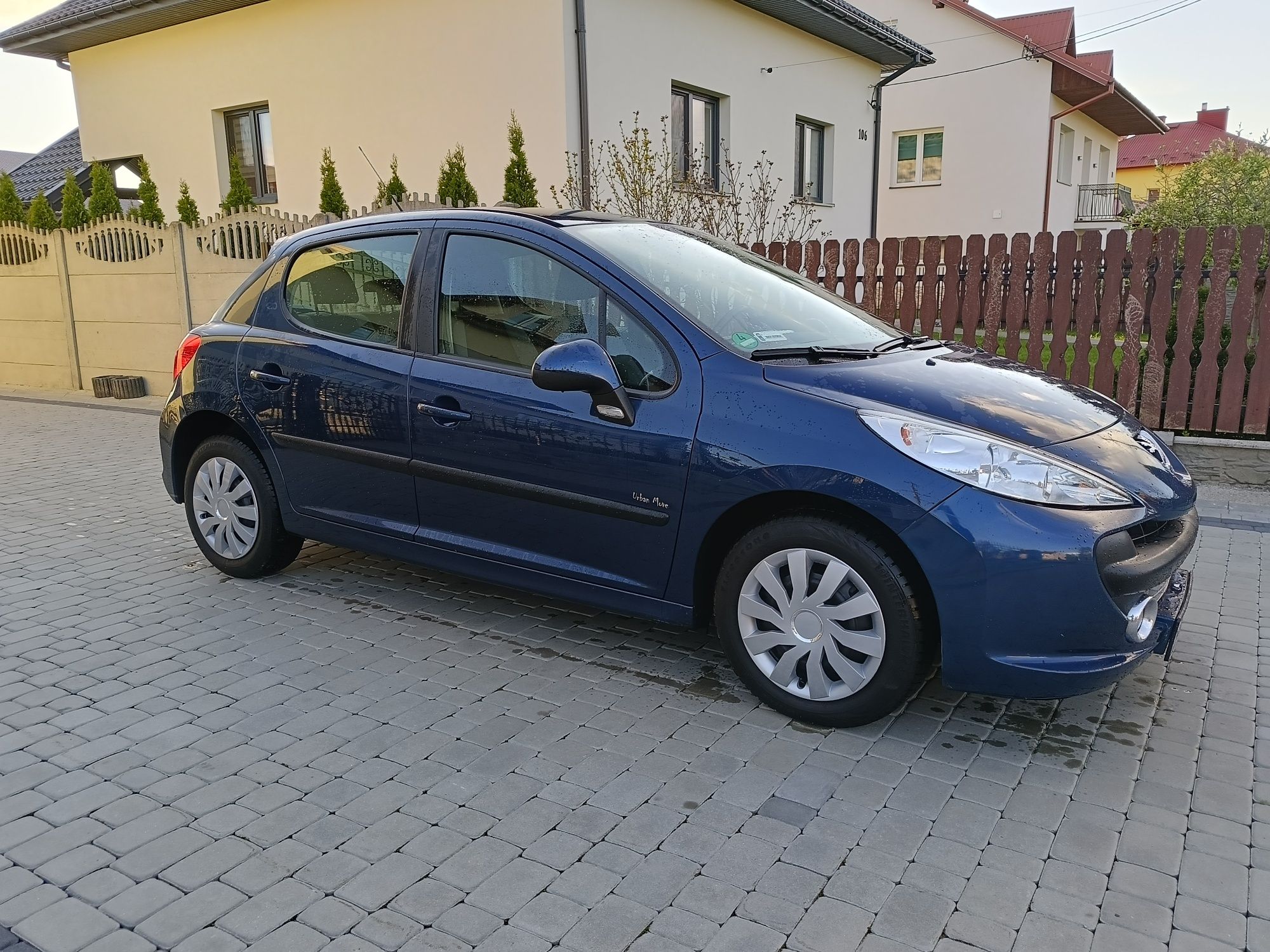 Peugeot 207 benzyna zadbany