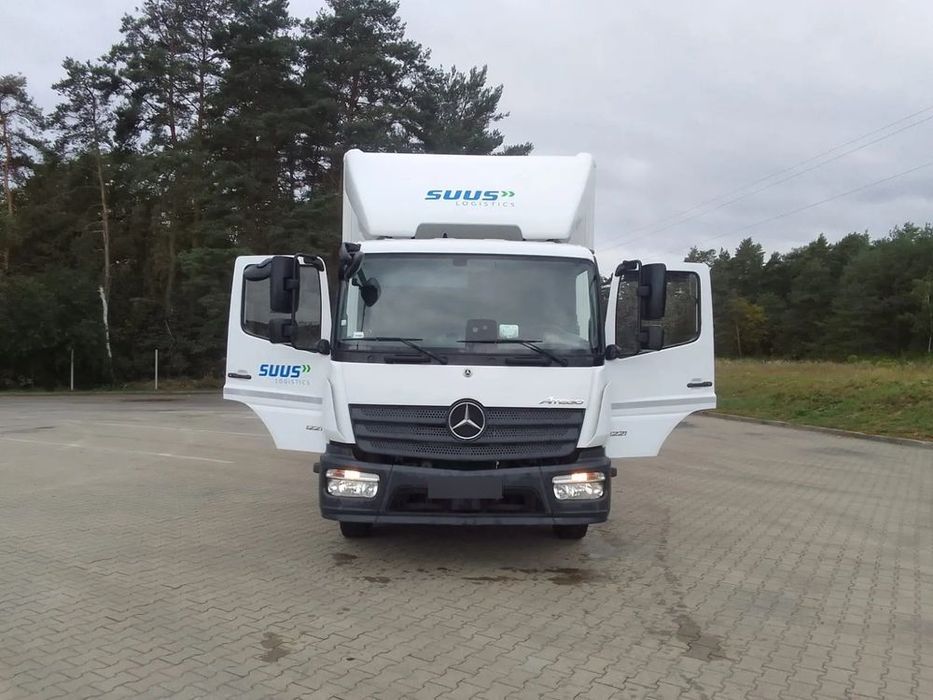 Mercedes-Benz ATEGO  Mercedes Atego 1221L kontener winda - oddam leasing