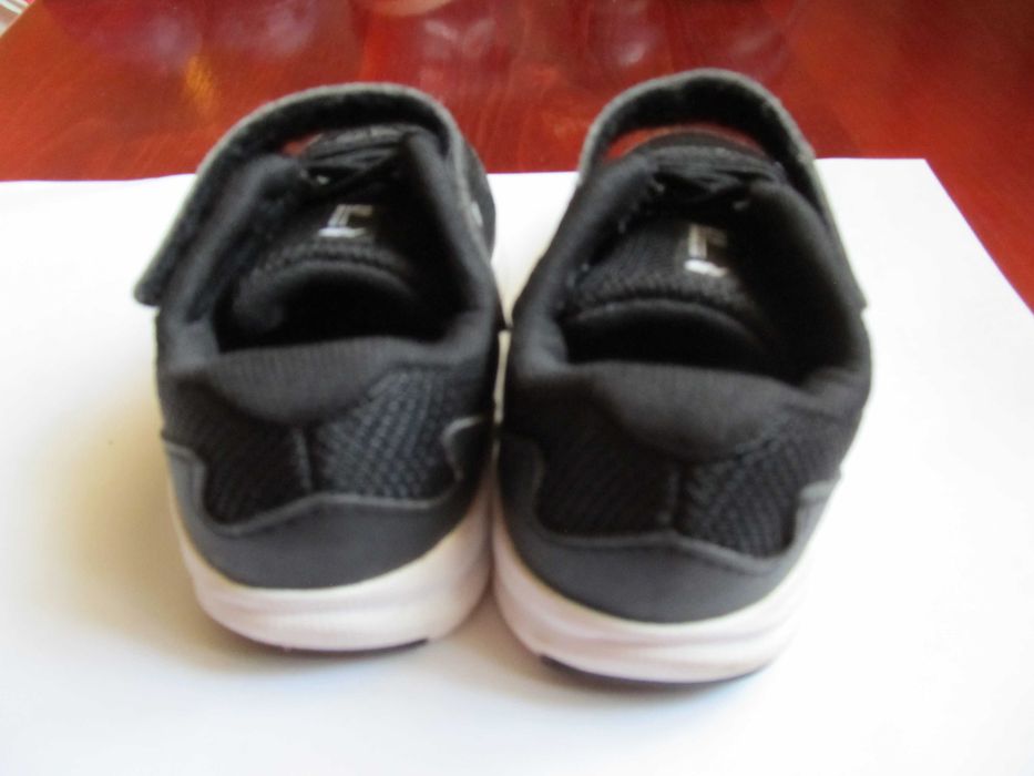 Дитячі кросівки NIKE New Balance