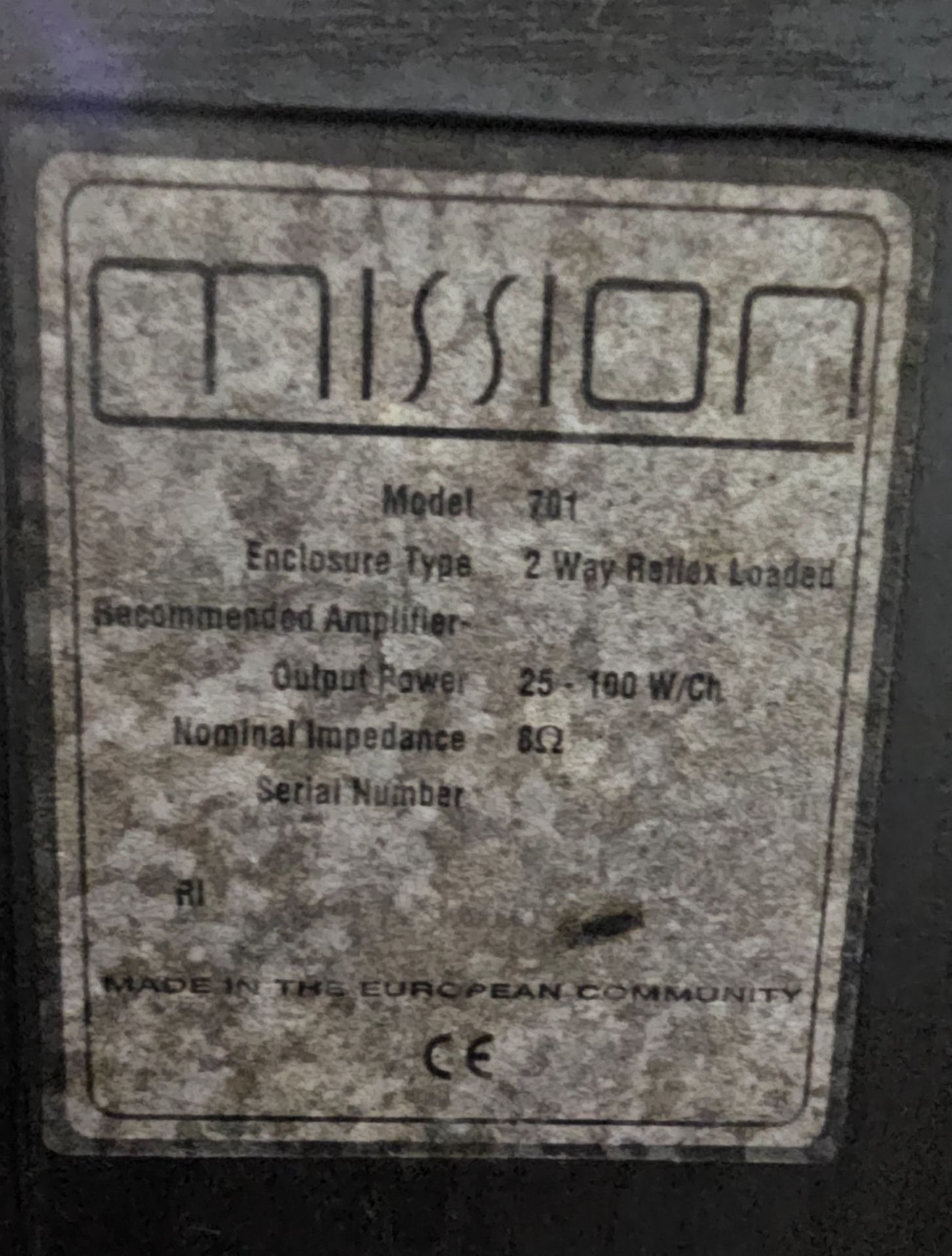 Colunas de som Mission 701