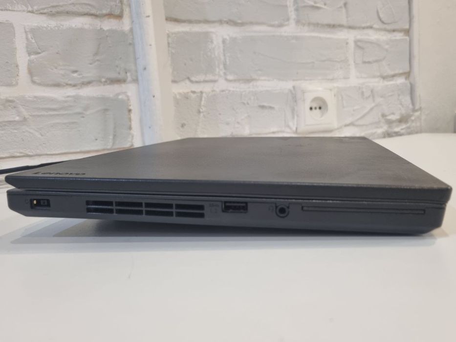 Ноутбук Lenovo L470 RAM:20gb SSD:256gb Intel HD.  Потужний та надійний