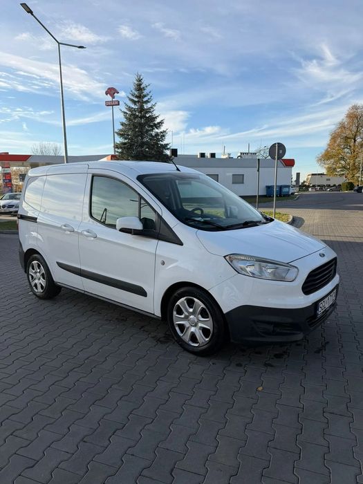 Ford Transit Courier  Samochód Dostawczy Ford Courier Rok 2017 1.5TDCI 95km