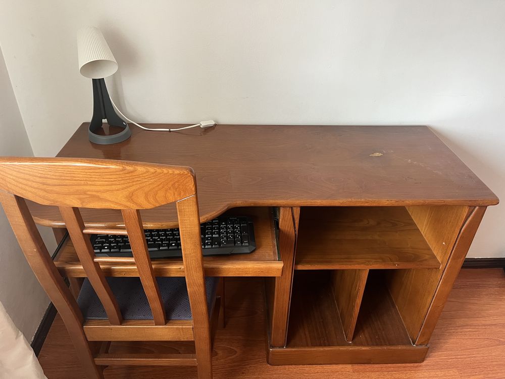 Secretaria + cadeira