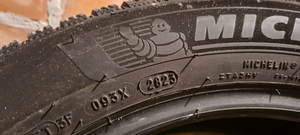 Зимові шини 215/55 R17 Michelin Alpin 6!