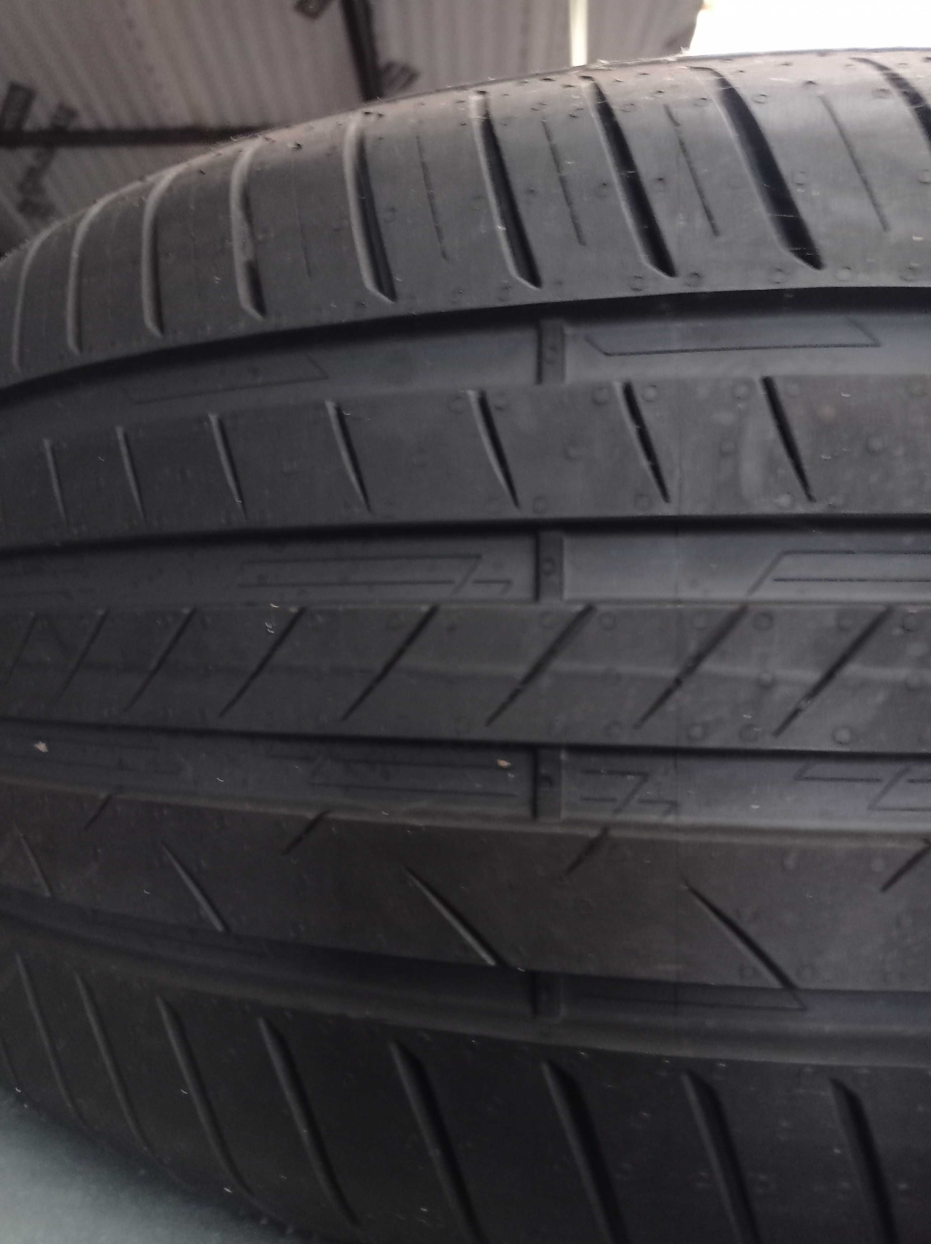 Opona Vredestein Ultrac 245/45 r17 XL 99Y