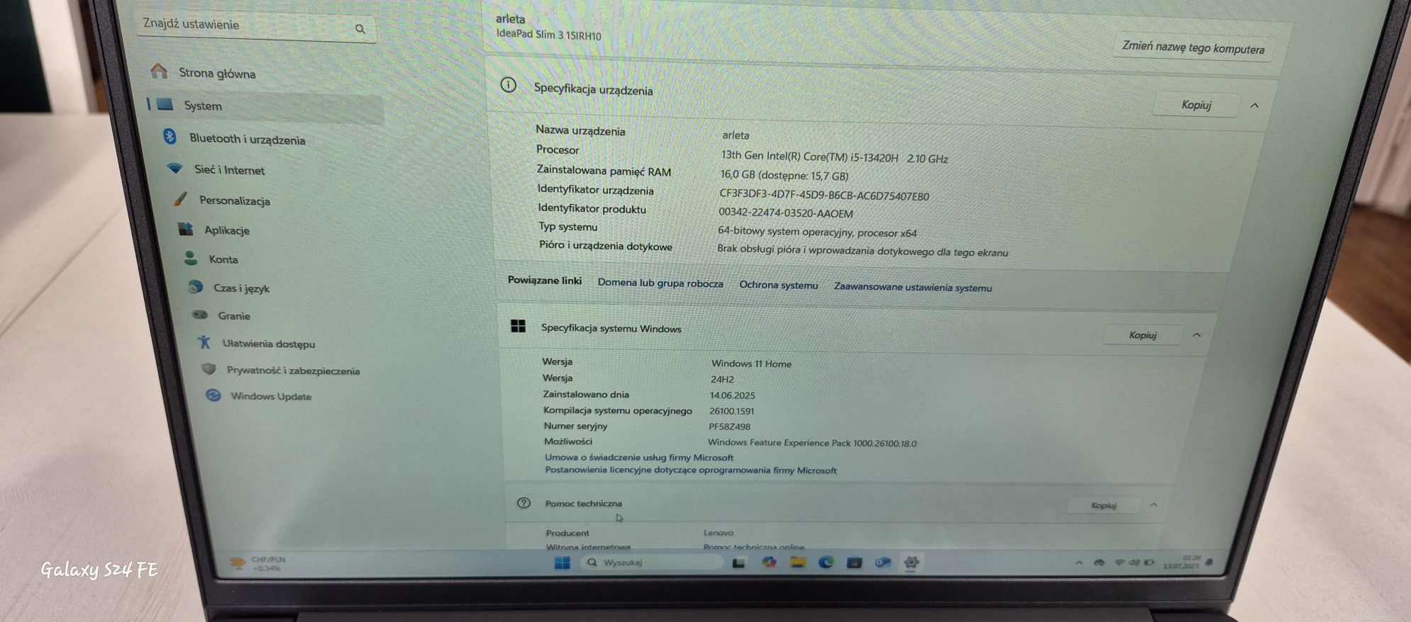 Laptop Lenovo Ideapad slim 3 15irh10