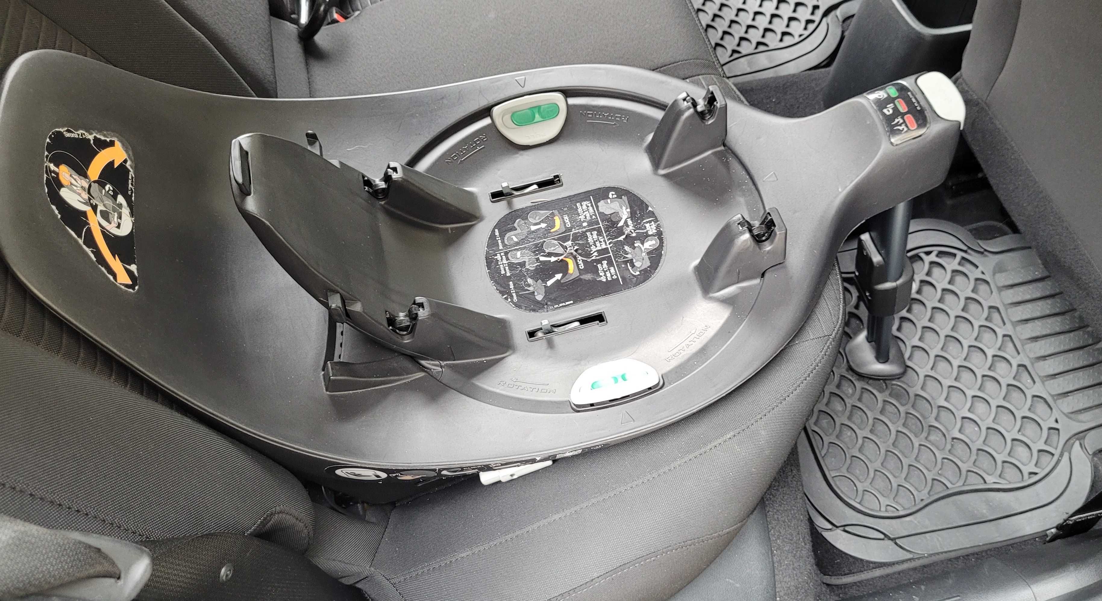 CYBEX Platinum Sirona Z i-Size + isofix Base Z
