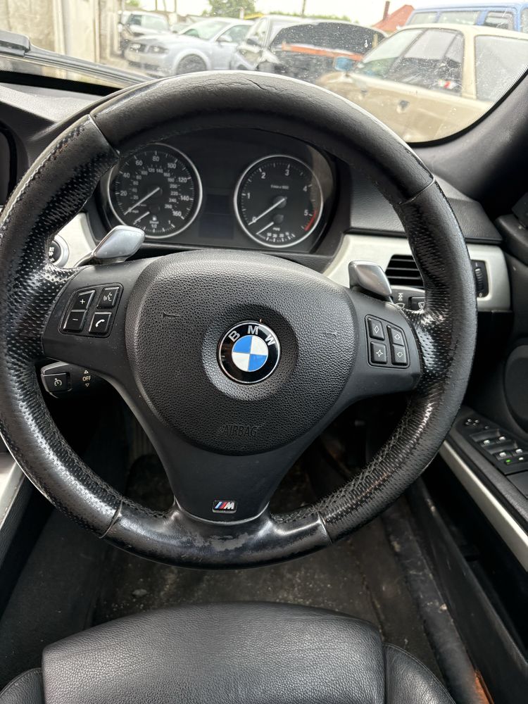 Kierownica m pakiet z łopatkami bmw e90 e91 e92 e87 e82