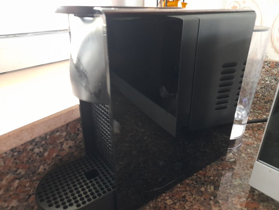 Maquina de Café Capsulas Krups/Nespresso