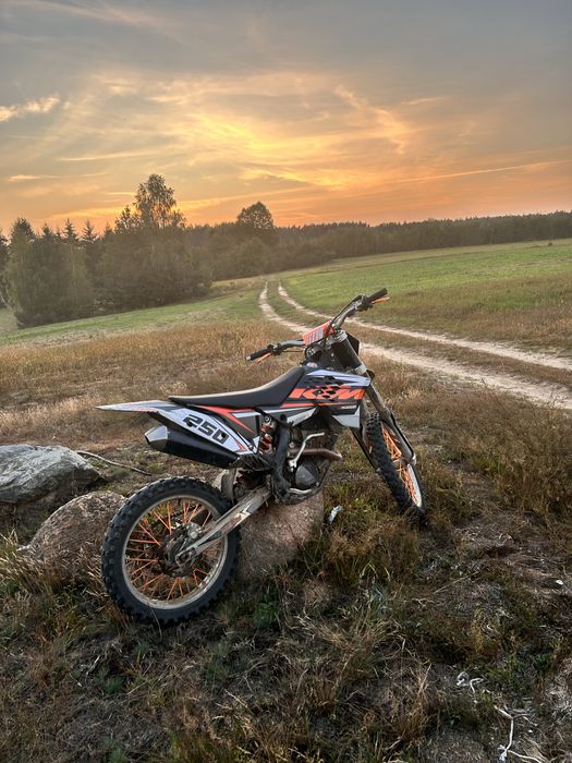 KTM sx-f 250 cross