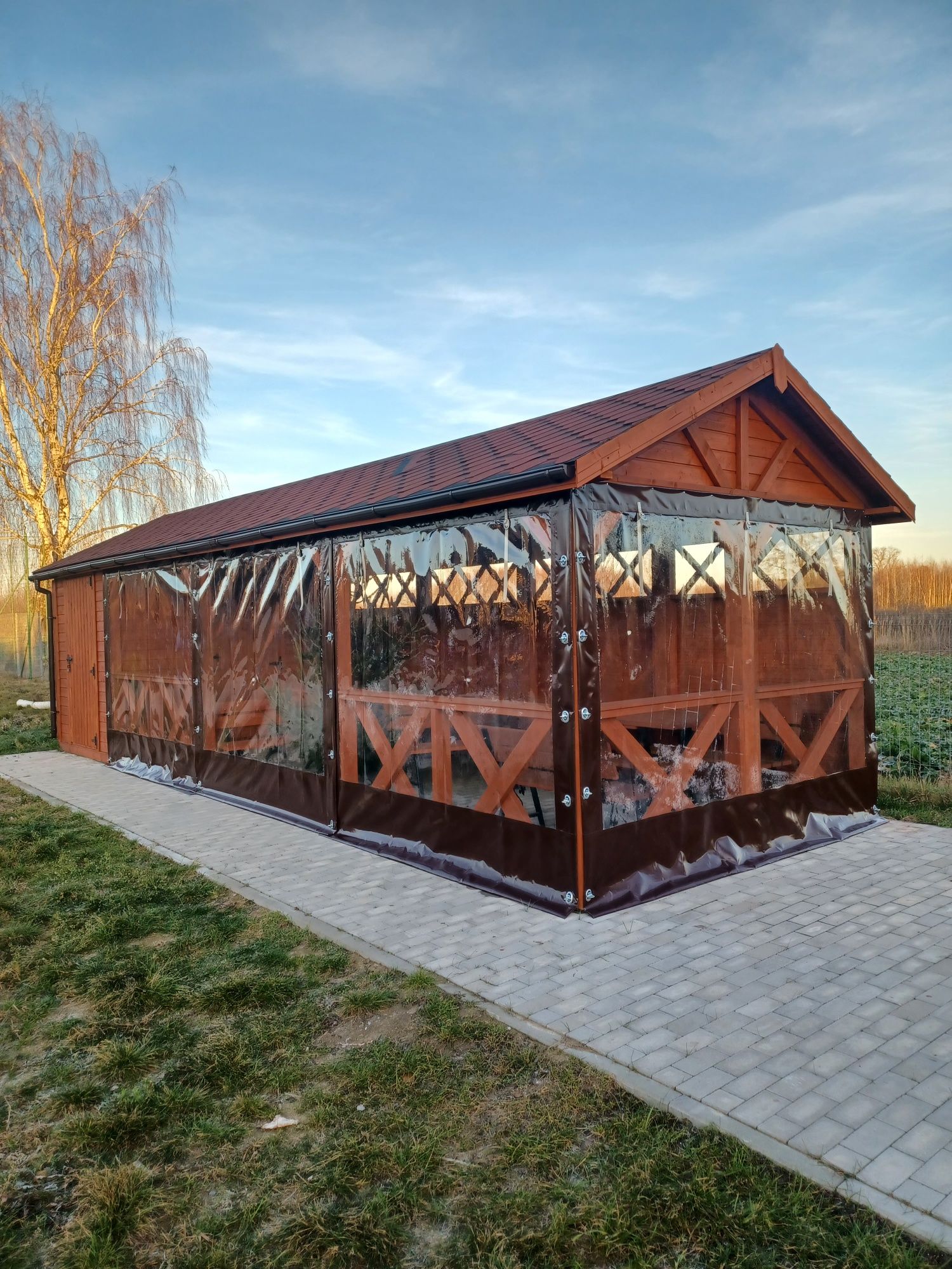 Plandeki na Tarasy i Altany