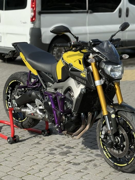 Yamaha mt-09 kat A2