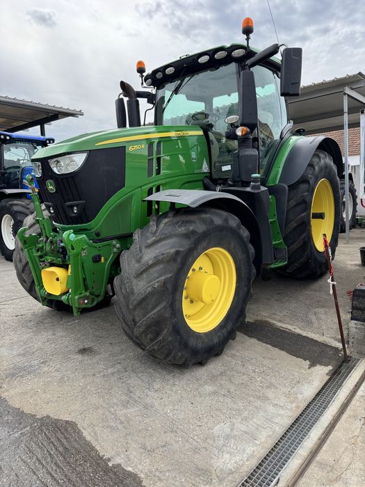 John Deere 6250R Ultimate edition