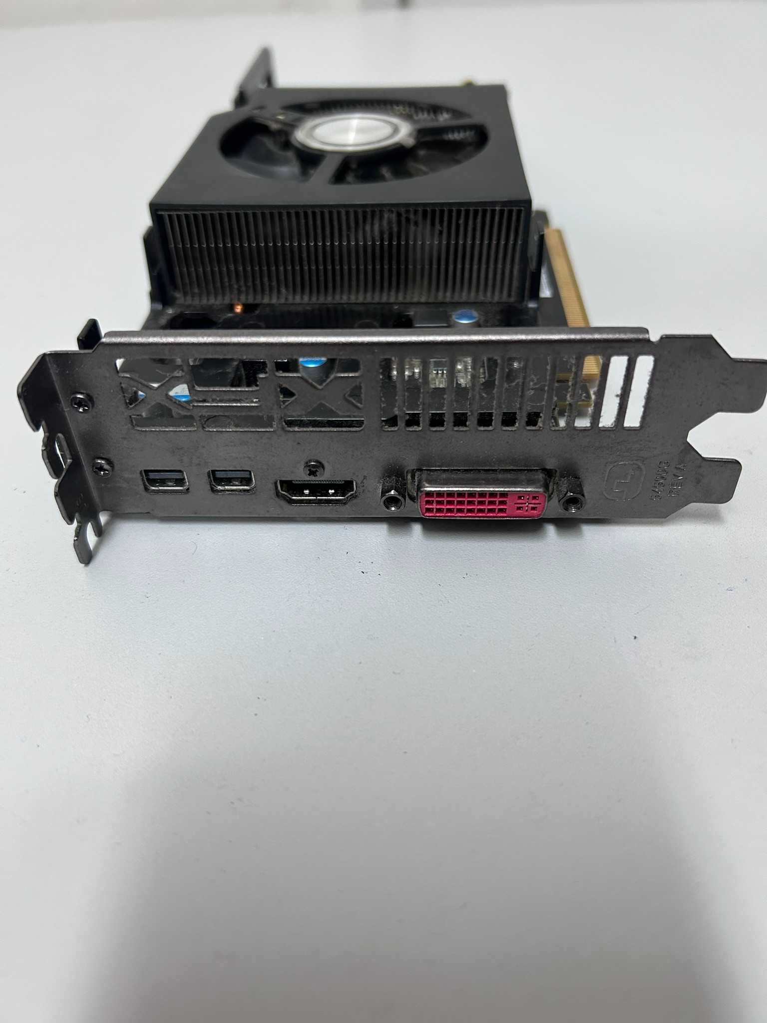 Placa Gráfica Core RADEON 7950 3GB