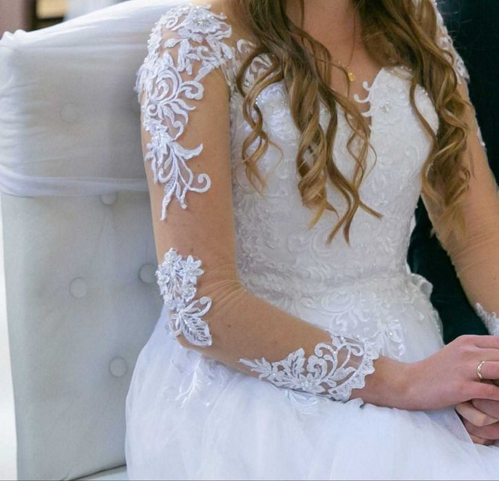 Suknia ślubna litera A