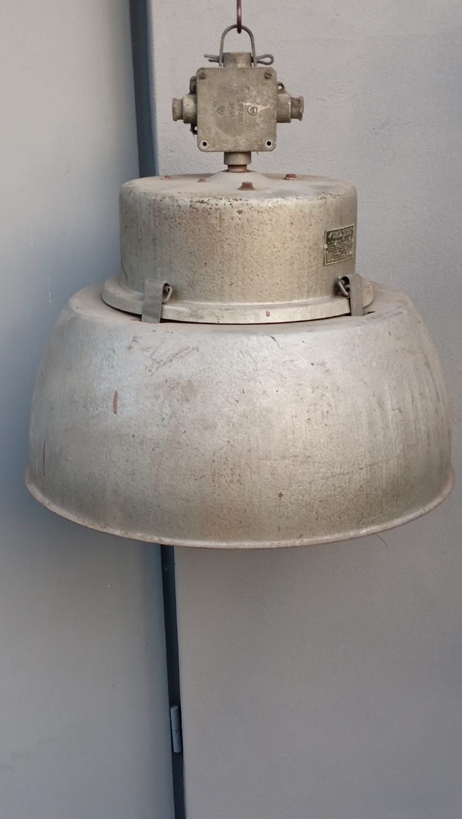 Lampa przemysłowa PRL