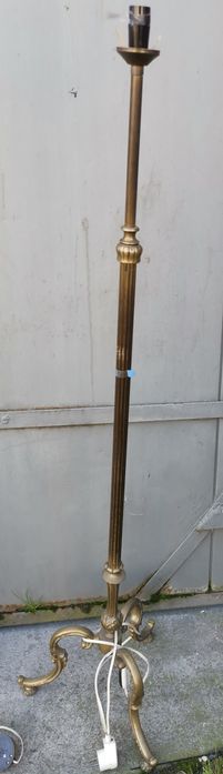 Stara mosiężna noga do lampy