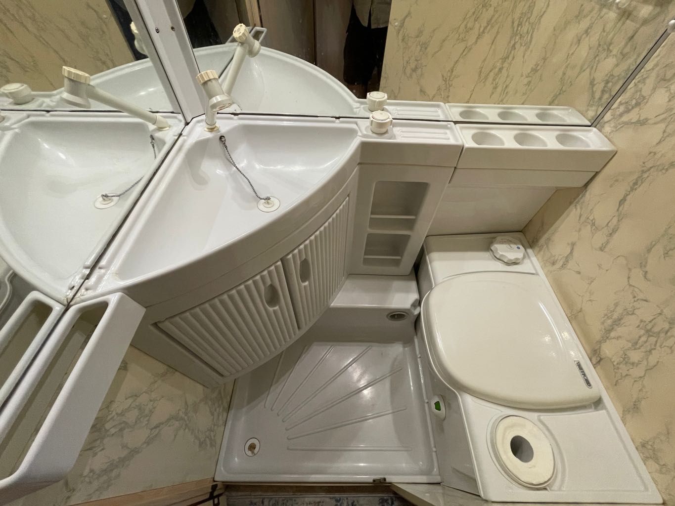 przyczepa kampingowa TEC450, panel 430W, Aku LiFePo4 100Ah full zestaw