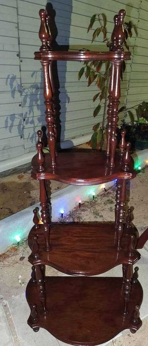 Estante antigo lindo