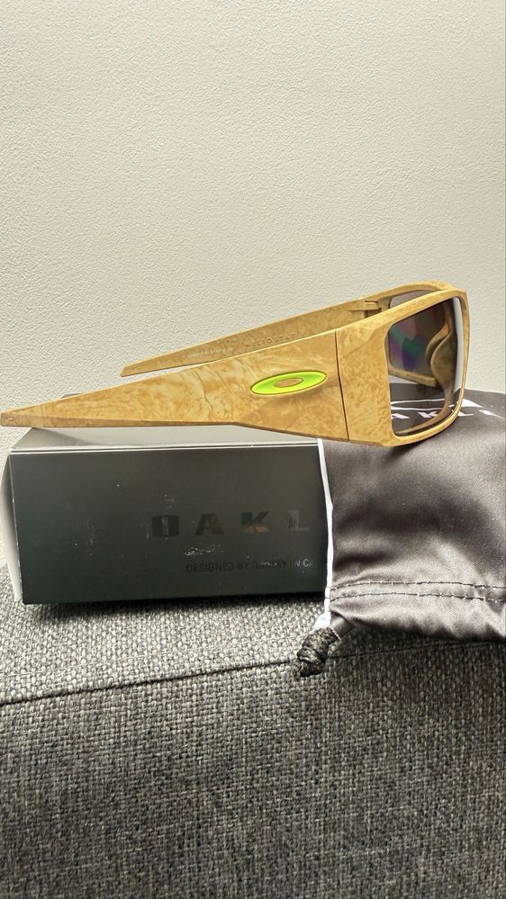Nowe okulary OAKLEY Heliostat Polarized - 100% oryginał