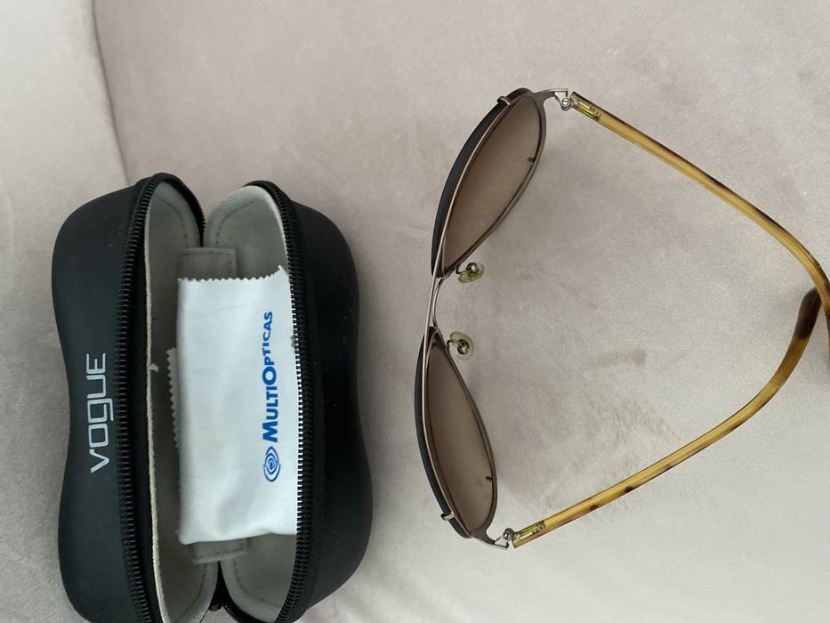 Oculos vogue novos