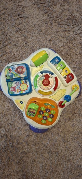 Stolik edukacyjny Vtech